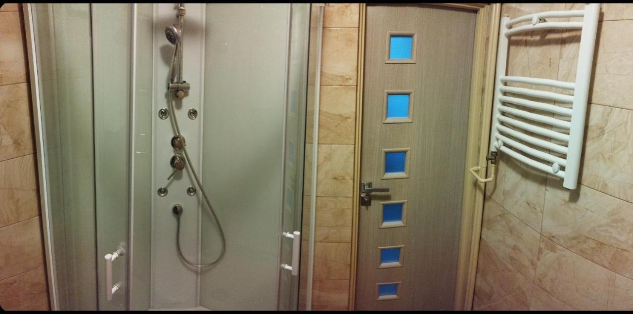Apartament Przy Dworcu W Sanoku Eksteriør billede
