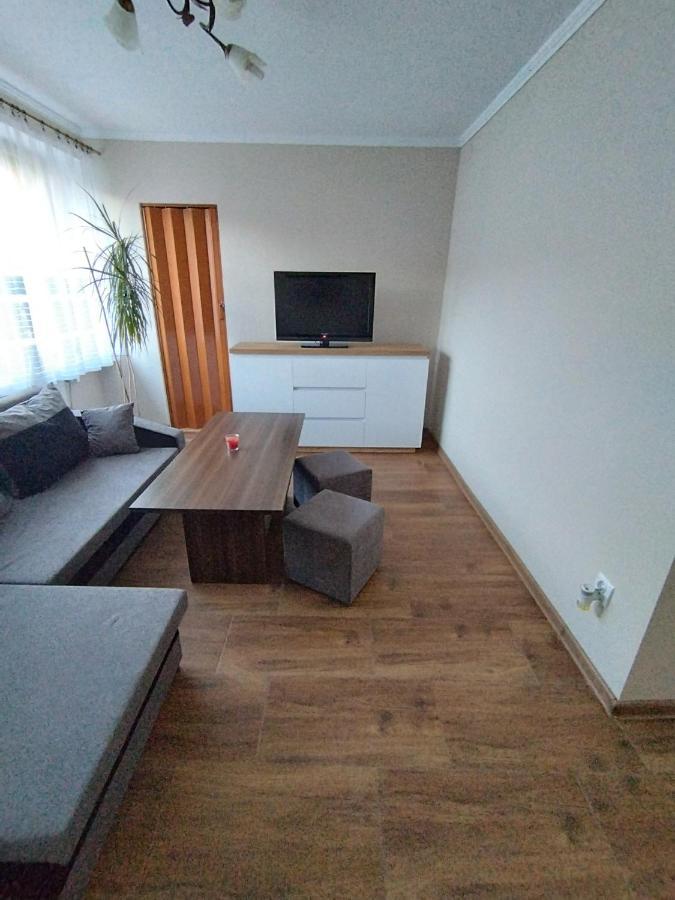 Apartament Przy Dworcu W Sanoku Eksteriør billede