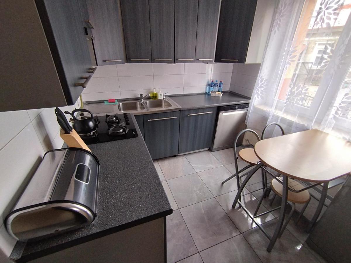 Apartament Przy Dworcu W Sanoku Eksteriør billede